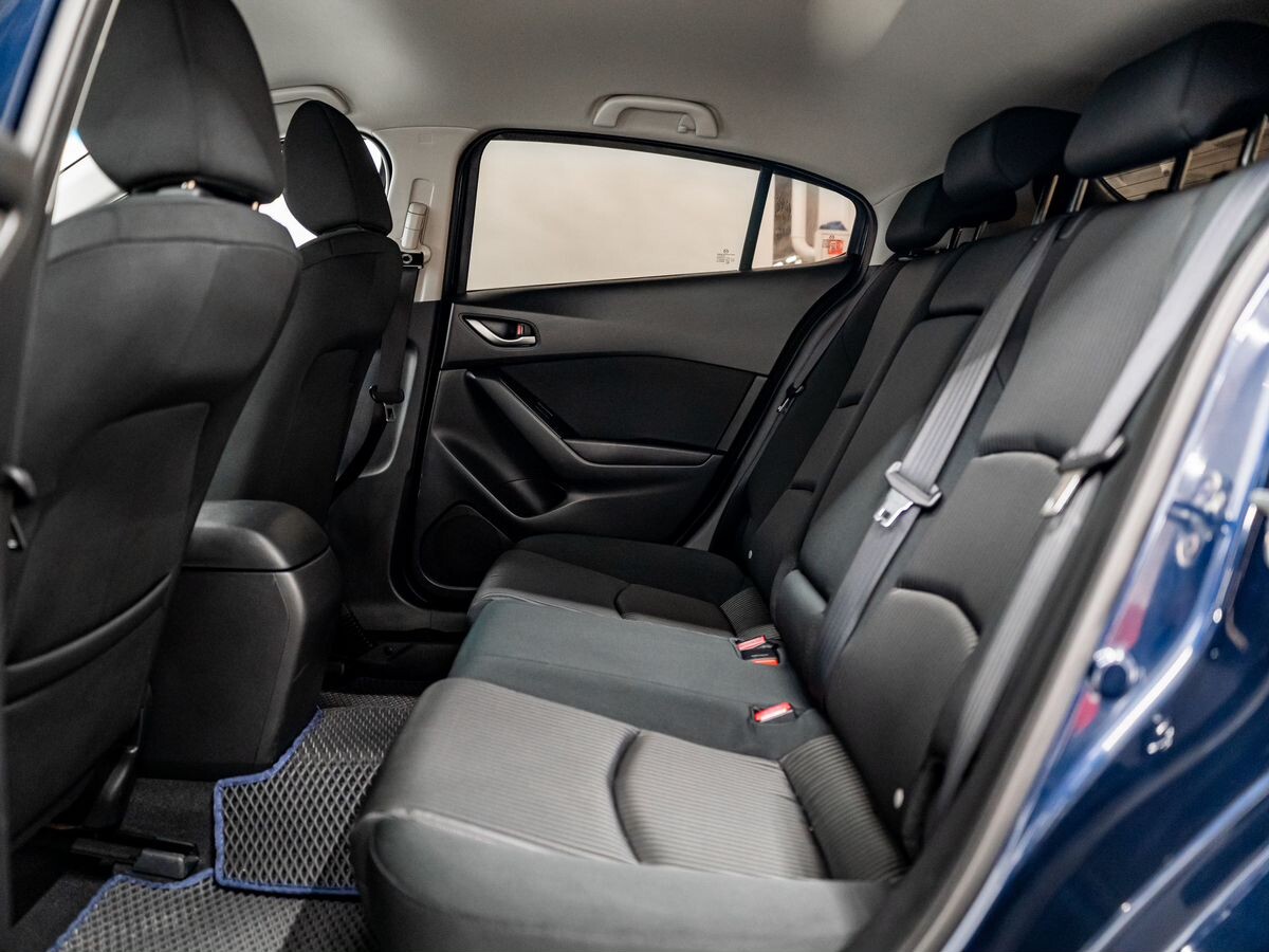 Mazda Axela 2013 - фото автомобиля