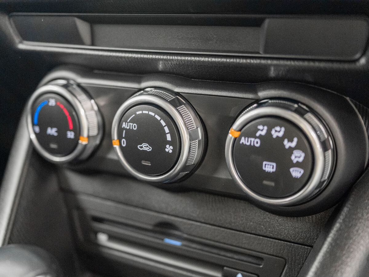 Mazda CX-3 2020 - фото автомобиля