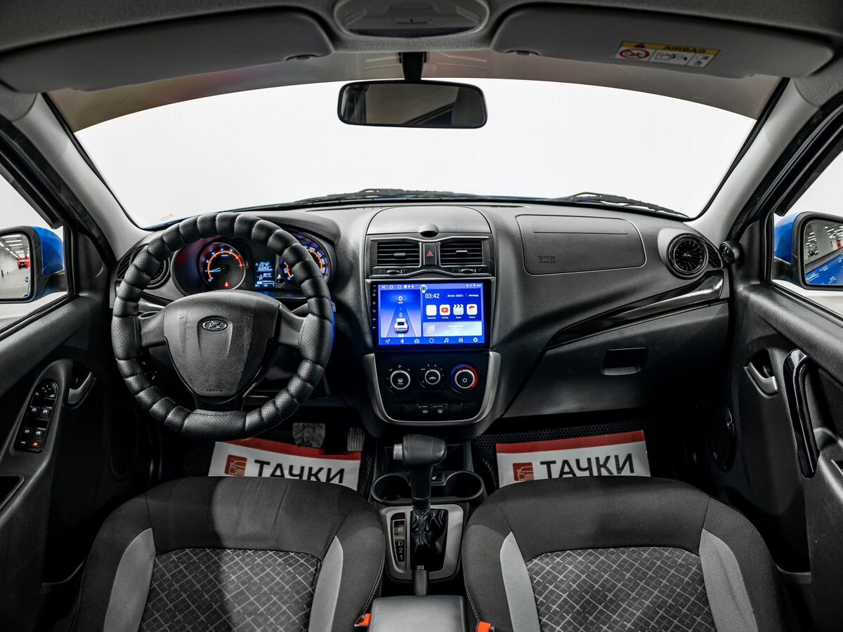 Lada (ВАЗ) Granta 2018 - фото автомобиля