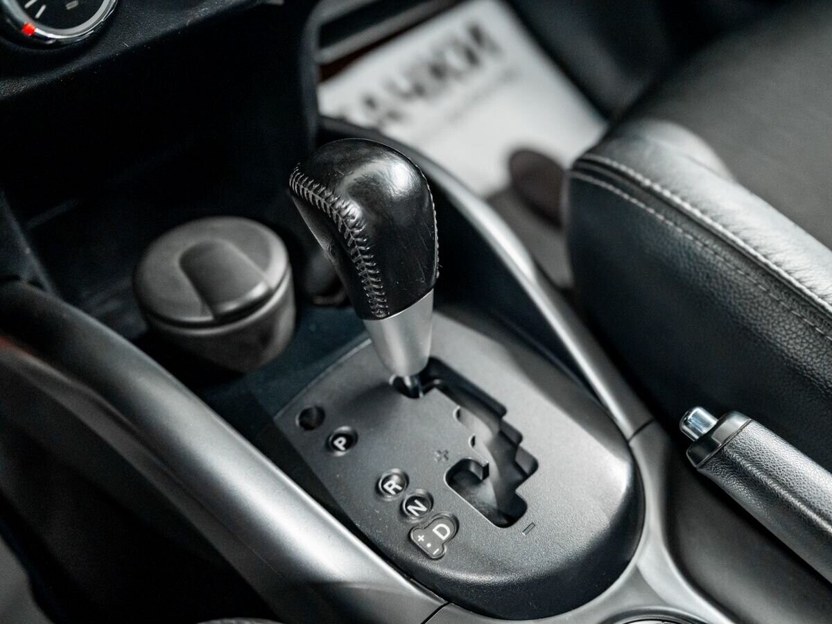 Mitsubishi Outlander 2012 - фото автомобиля