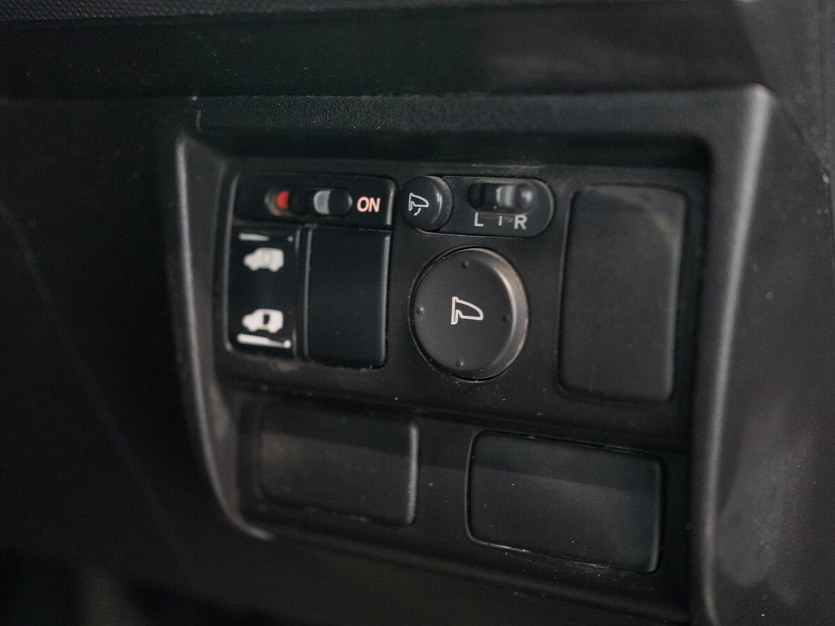 Honda Freed 2009 - фото автомобиля