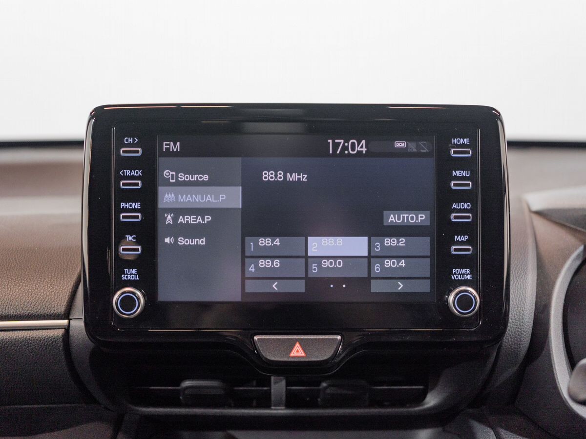 Toyota Yaris Cross 2021 - фото автомобиля