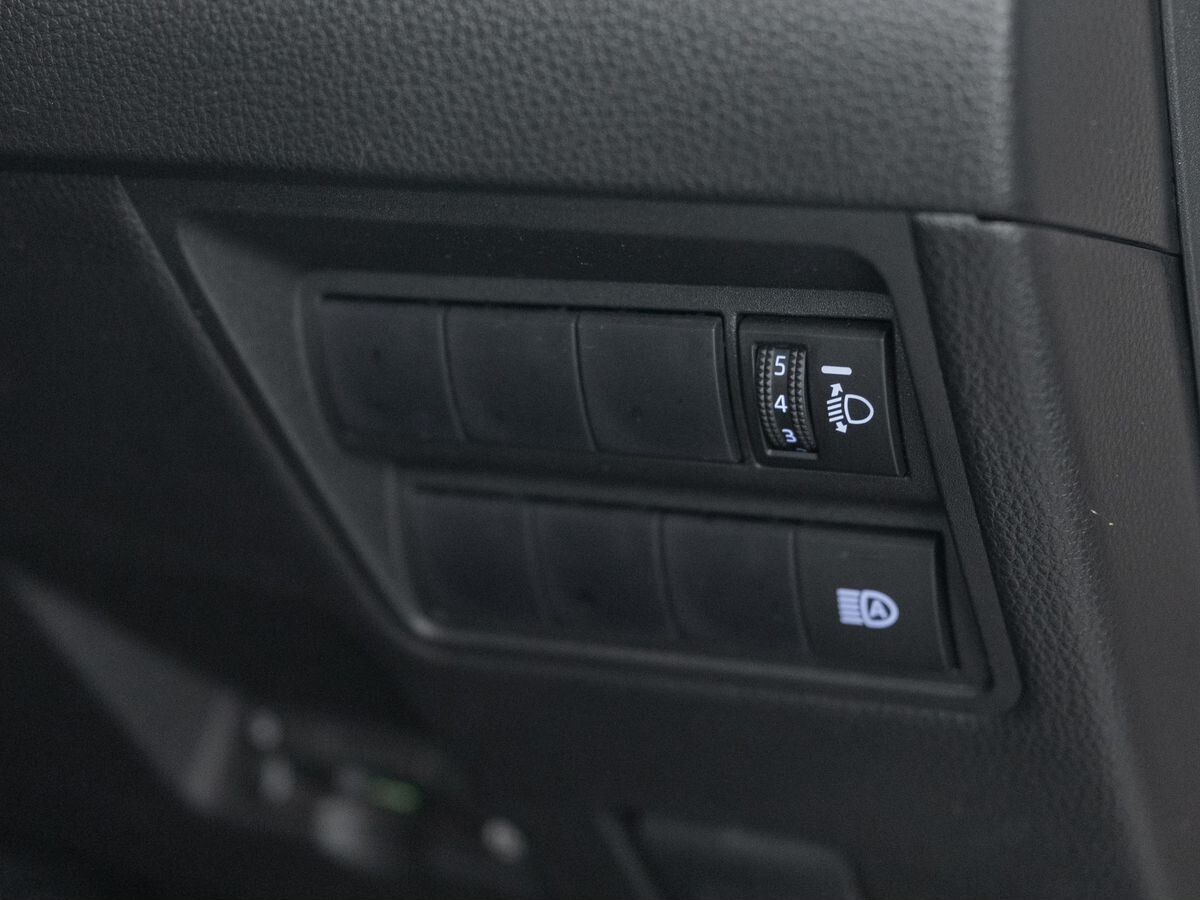 Toyota Yaris Cross 2021 - фото автомобиля