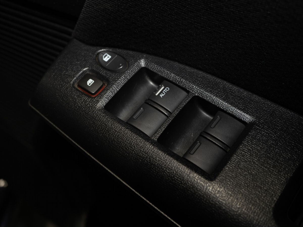 Honda Freed 2012 - фото автомобиля