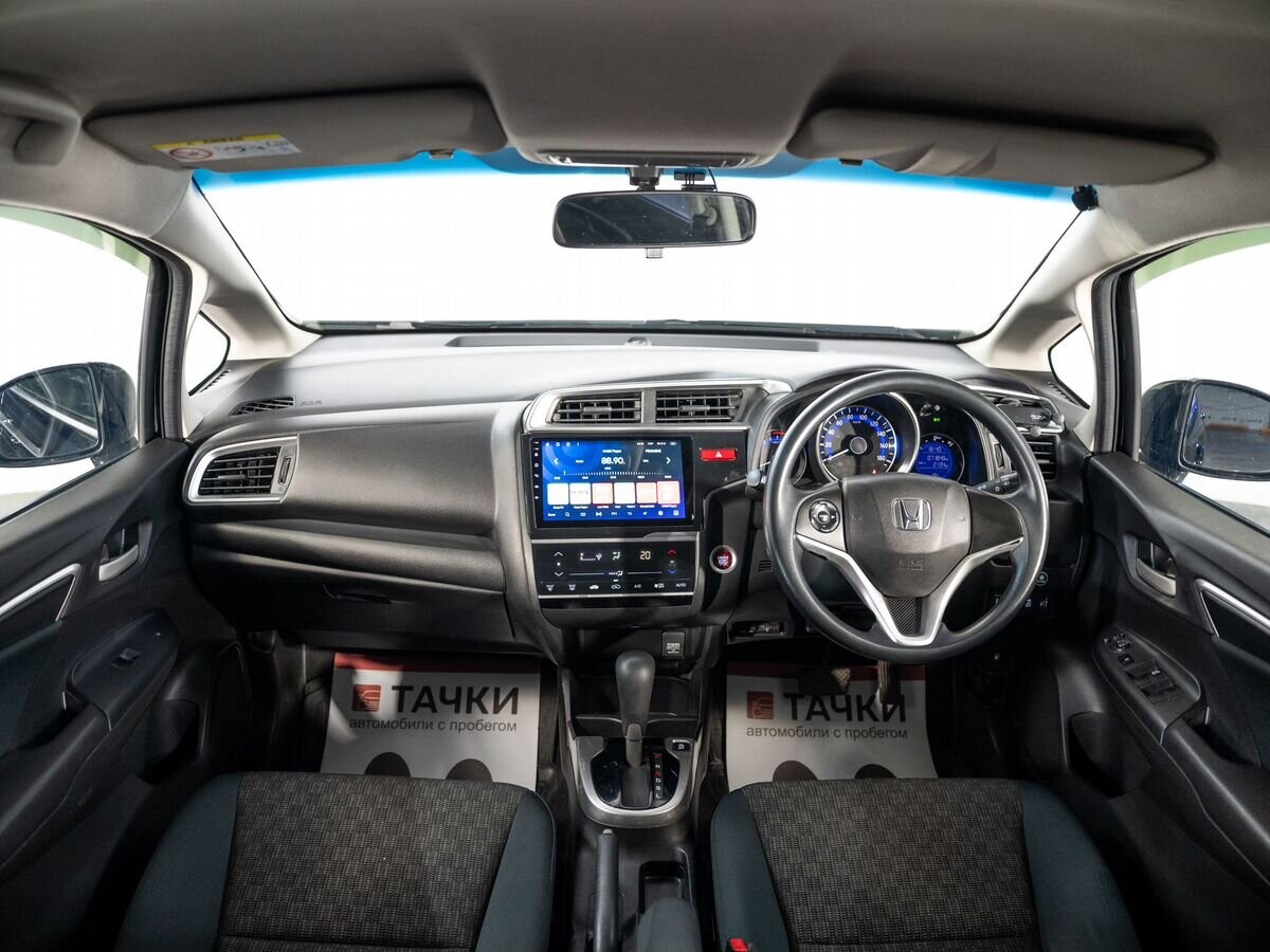 Honda Fit 2017 - фото автомобиля