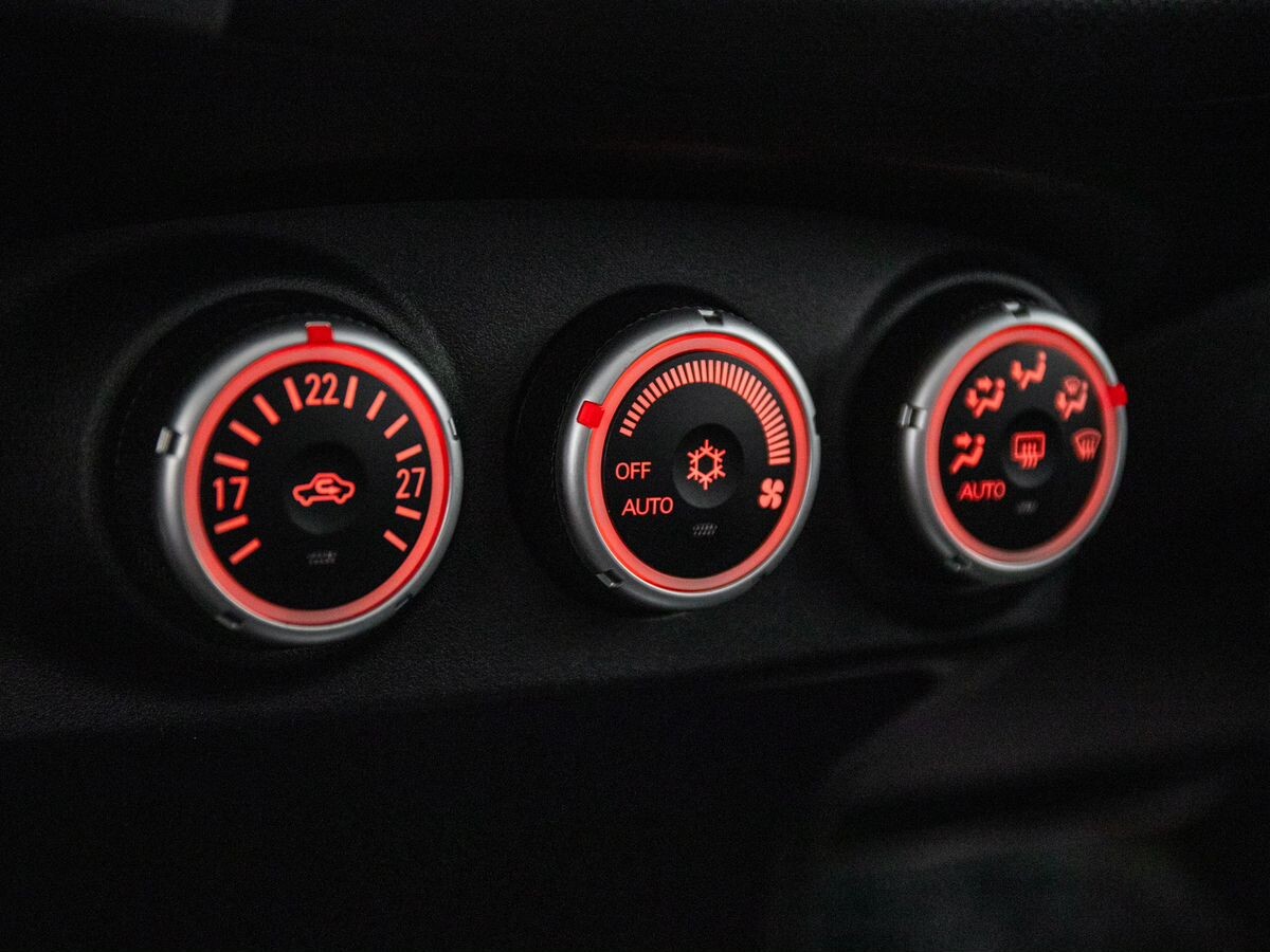 Peugeot 4007 2009 - фото автомобиля