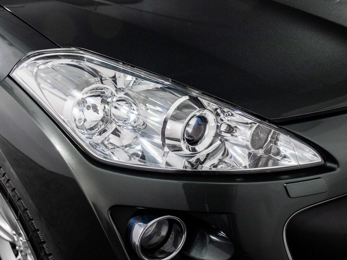 Peugeot 4007 2009 - фото автомобиля