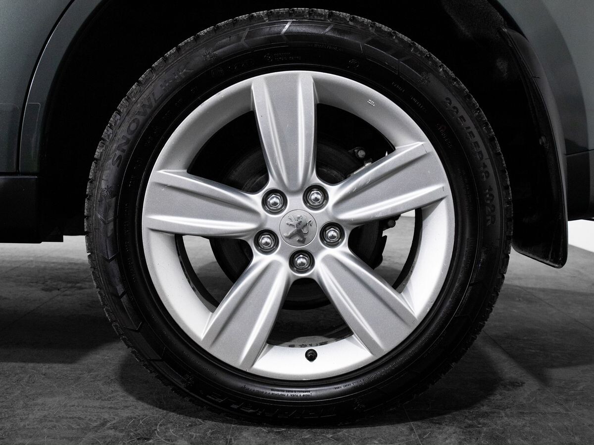 Peugeot 4007 2009 - фото автомобиля