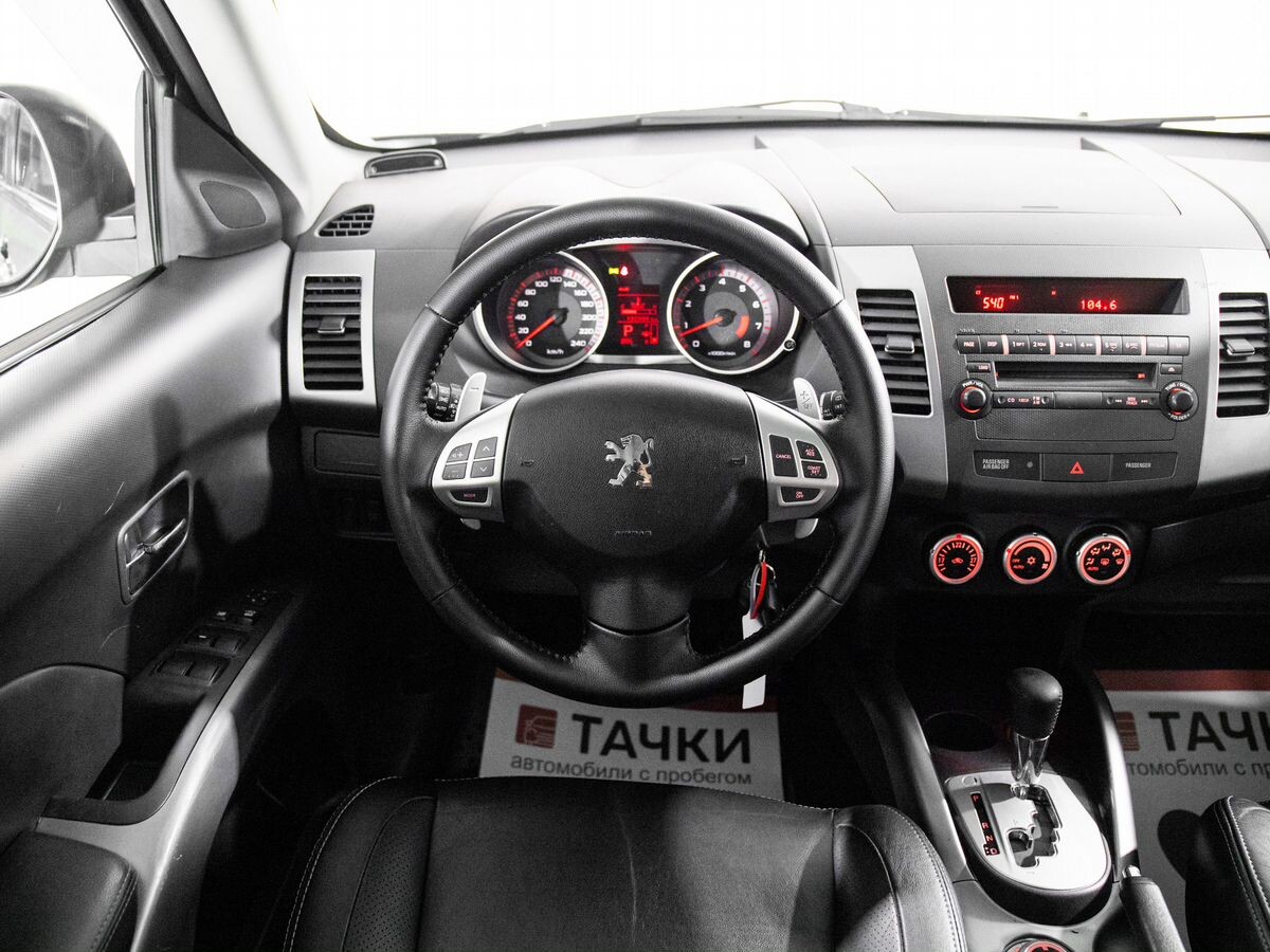 Peugeot 4007 2009 - фото автомобиля