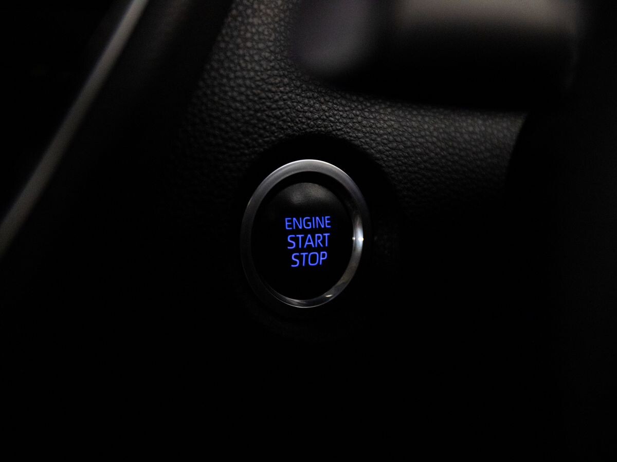 Toyota Corolla 2019 - фото автомобиля