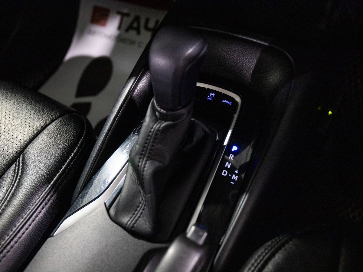 Toyota Corolla 2019 - фото автомобиля