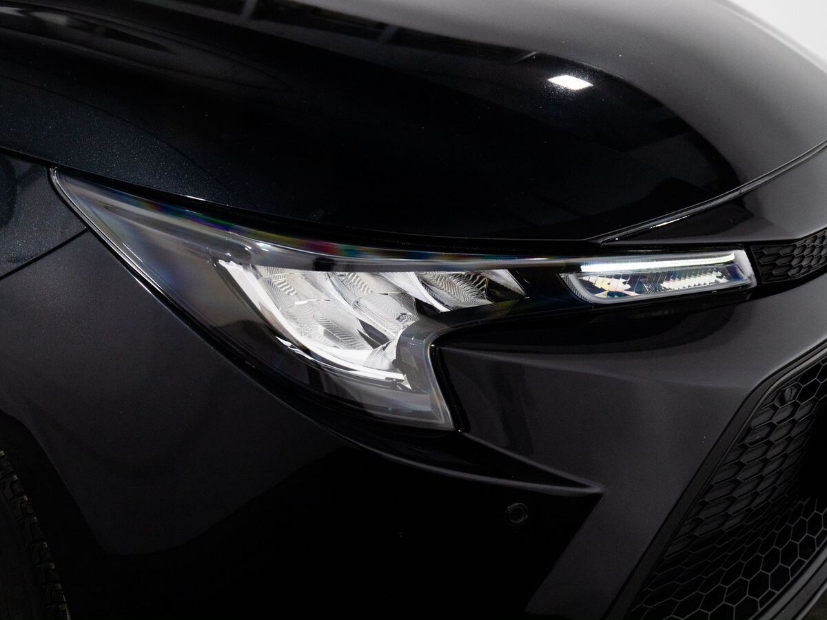 Toyota Corolla 2019 - фото автомобиля