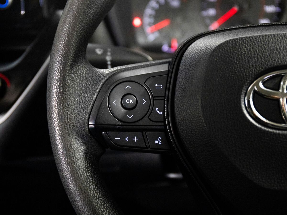 Toyota Corolla 2019 - фото автомобиля