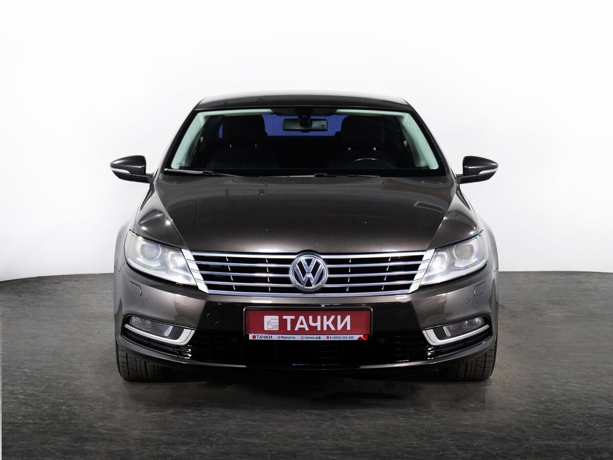 Volkswagen Passat CC 2012 - фото автомобиля