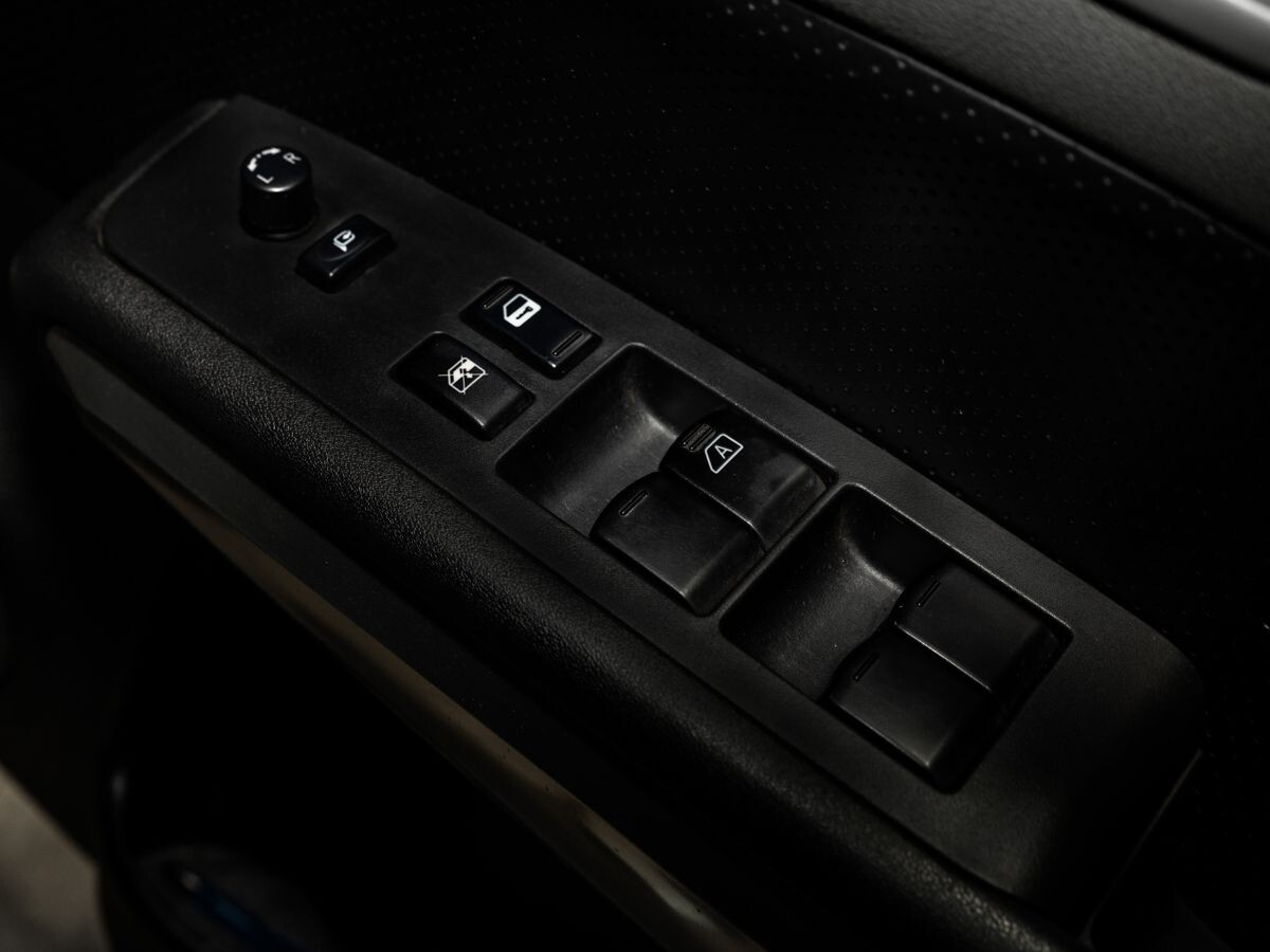 Nissan X-Trail 2008 - фото автомобиля