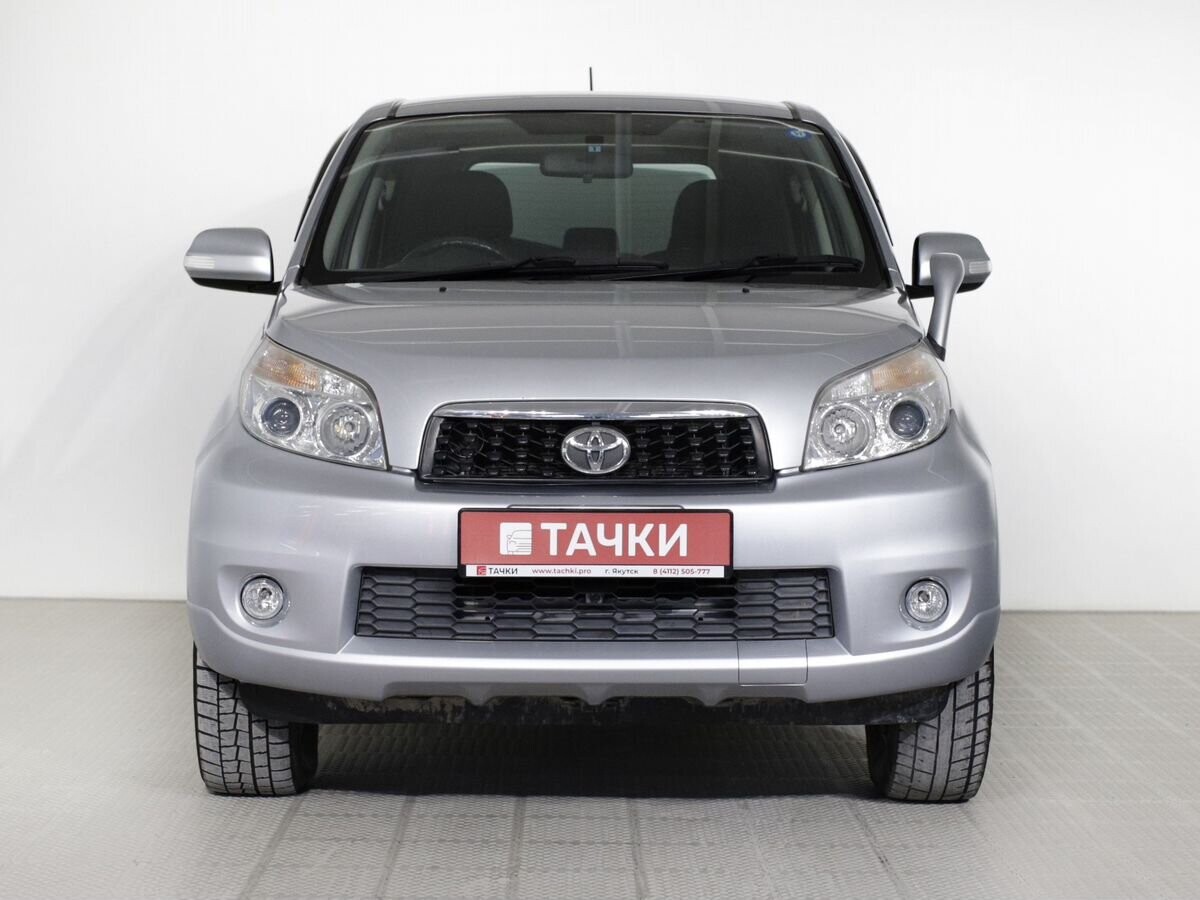 Toyota Rush 2016 - фото автомобиля