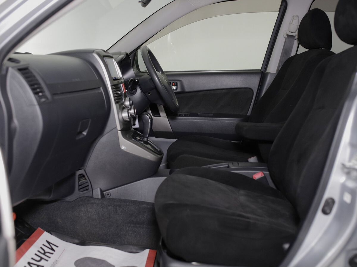 Toyota Rush 2016 - фото автомобиля