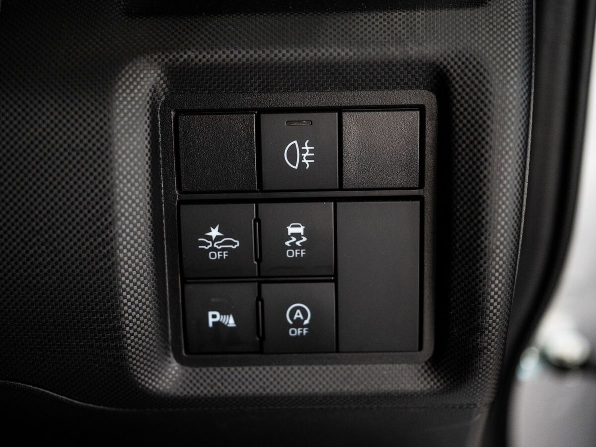 Toyota Raize 2020 - фото автомобиля