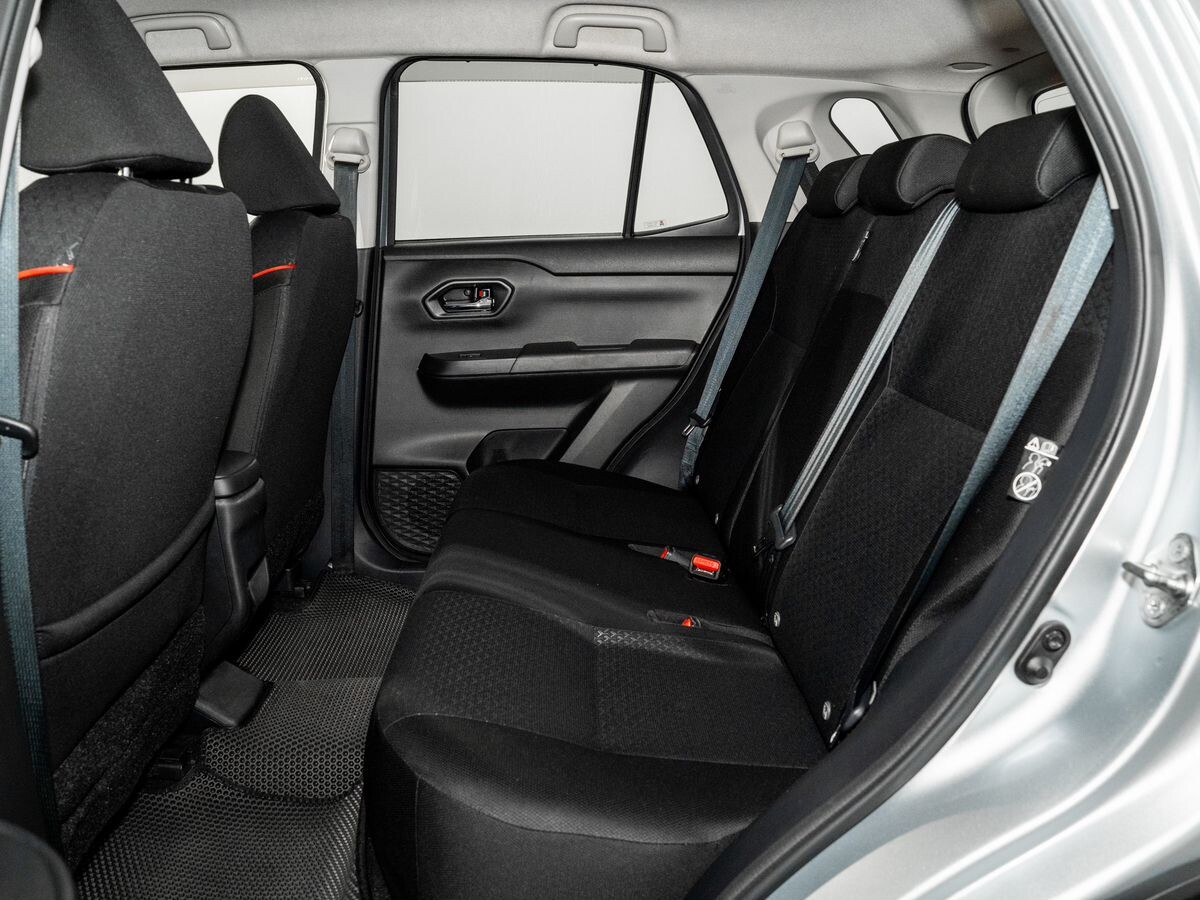 Toyota Raize 2020 - фото автомобиля