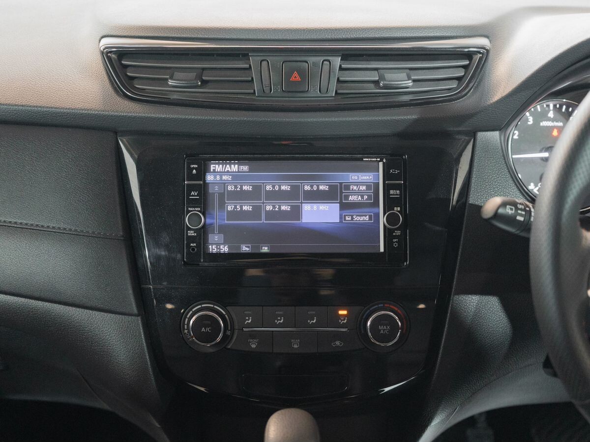 Nissan X-Trail 2018 - фото автомобиля