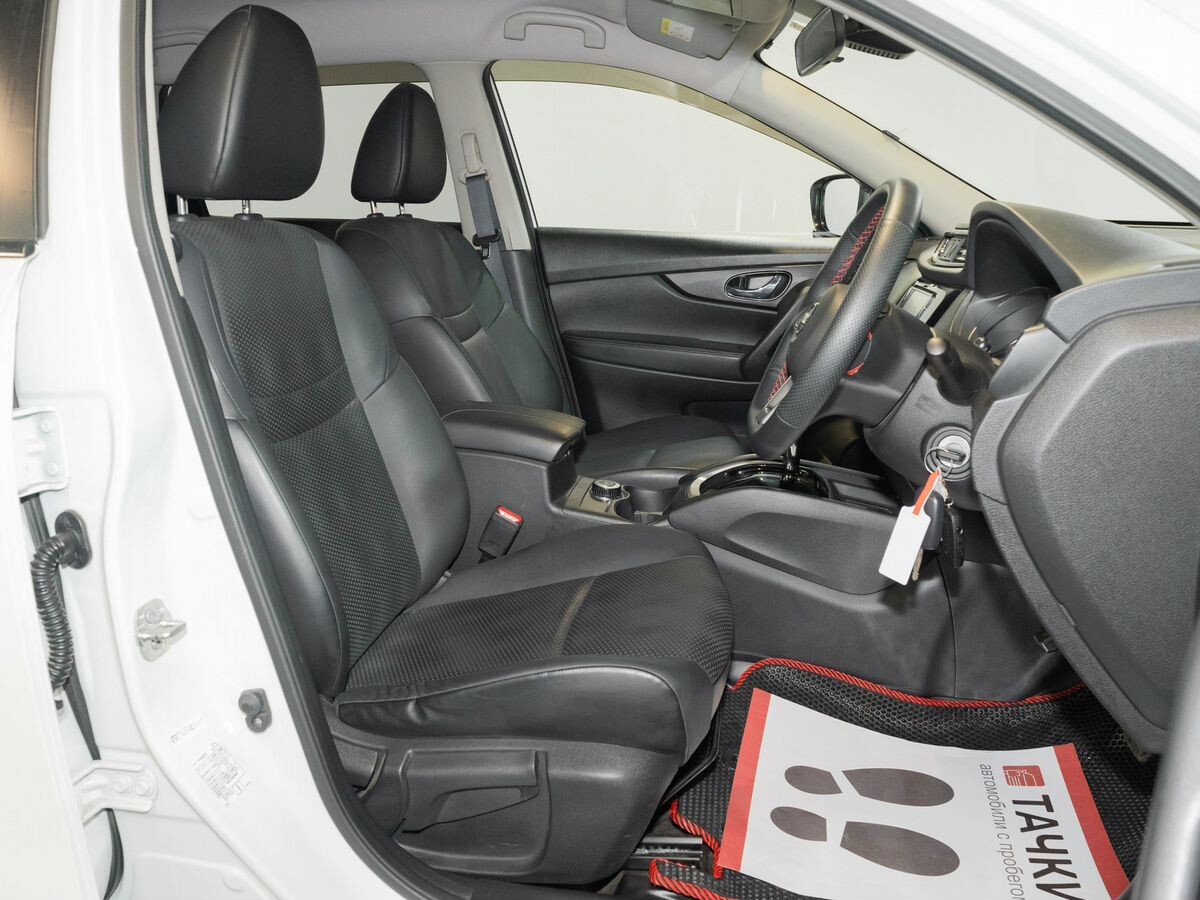 Nissan X-Trail 2018 - фото автомобиля