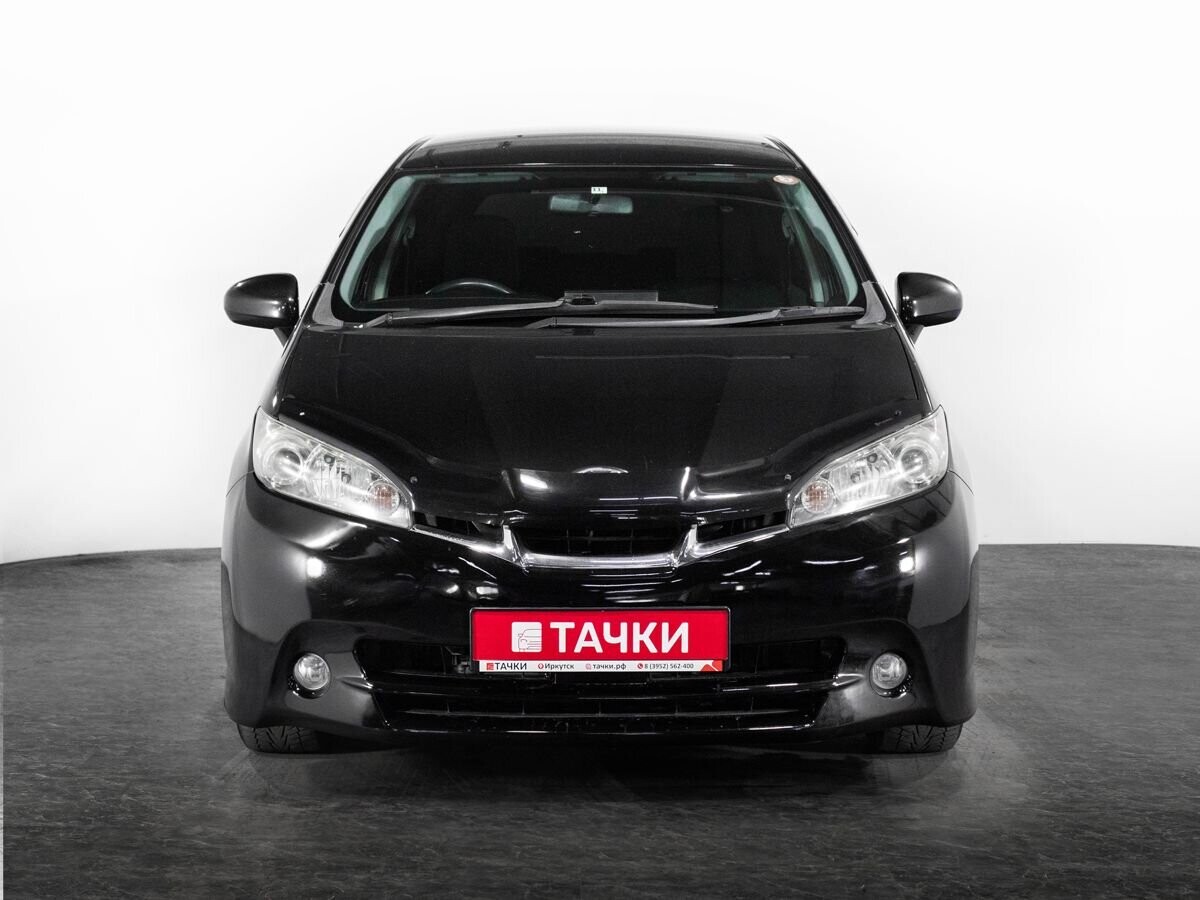 Toyota Wish 2010 - фото автомобиля