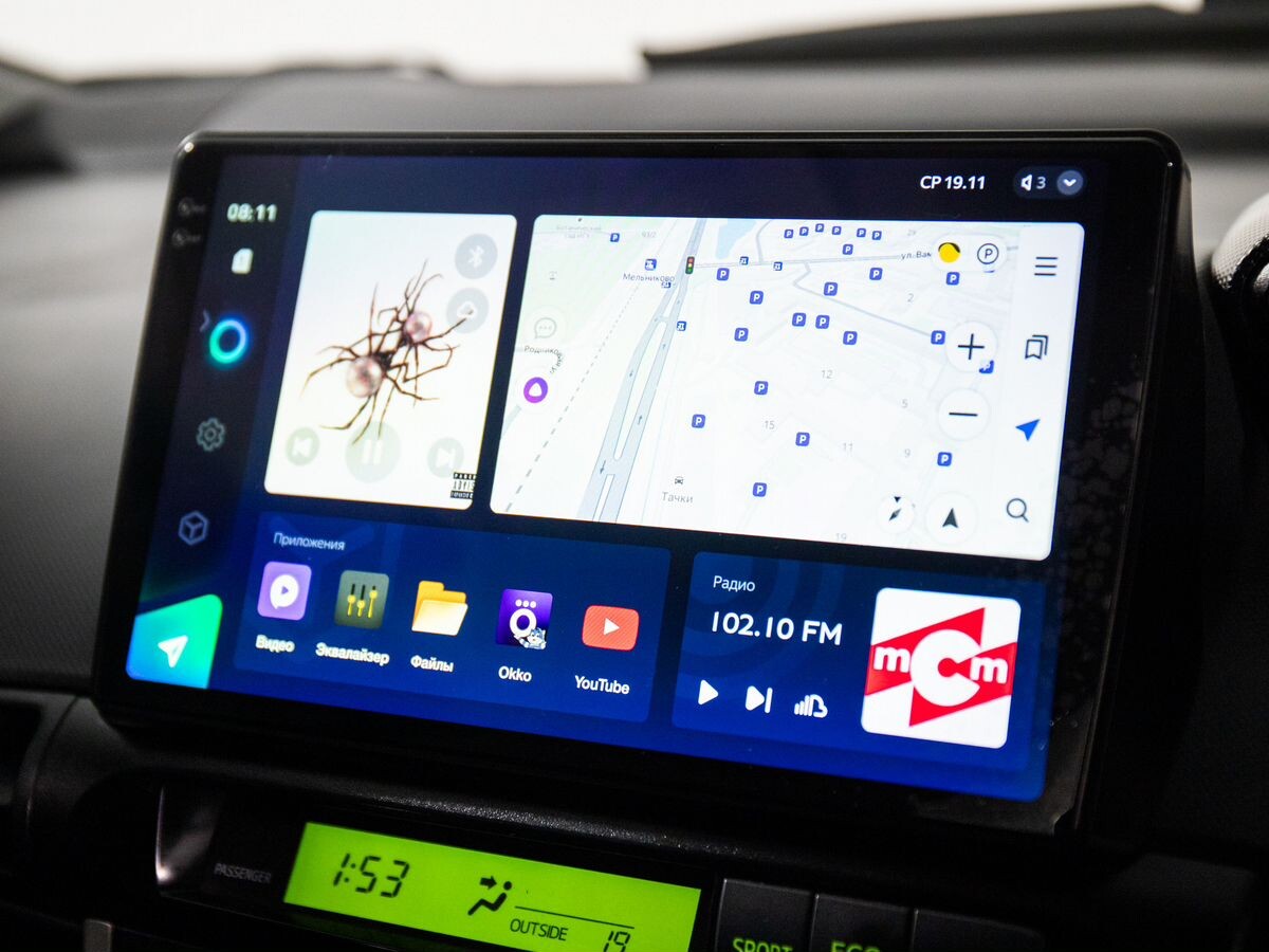 Toyota Wish 2010 - фото автомобиля