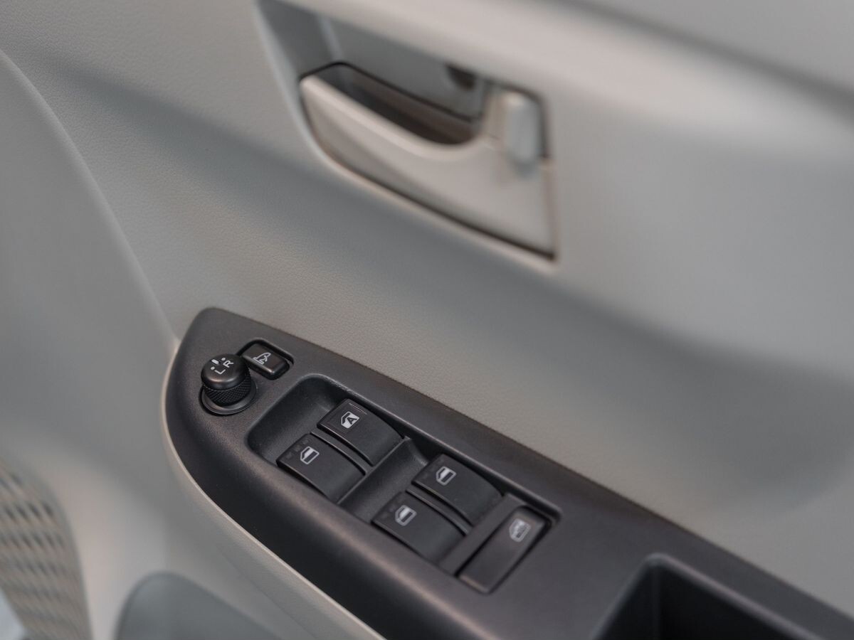 Daihatsu Boon 2016 - фото автомобиля