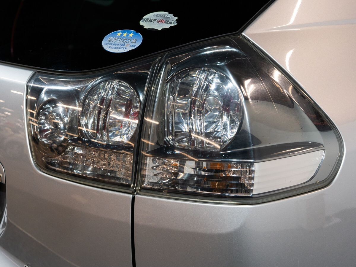 Toyota Harrier 2011 - фото автомобиля