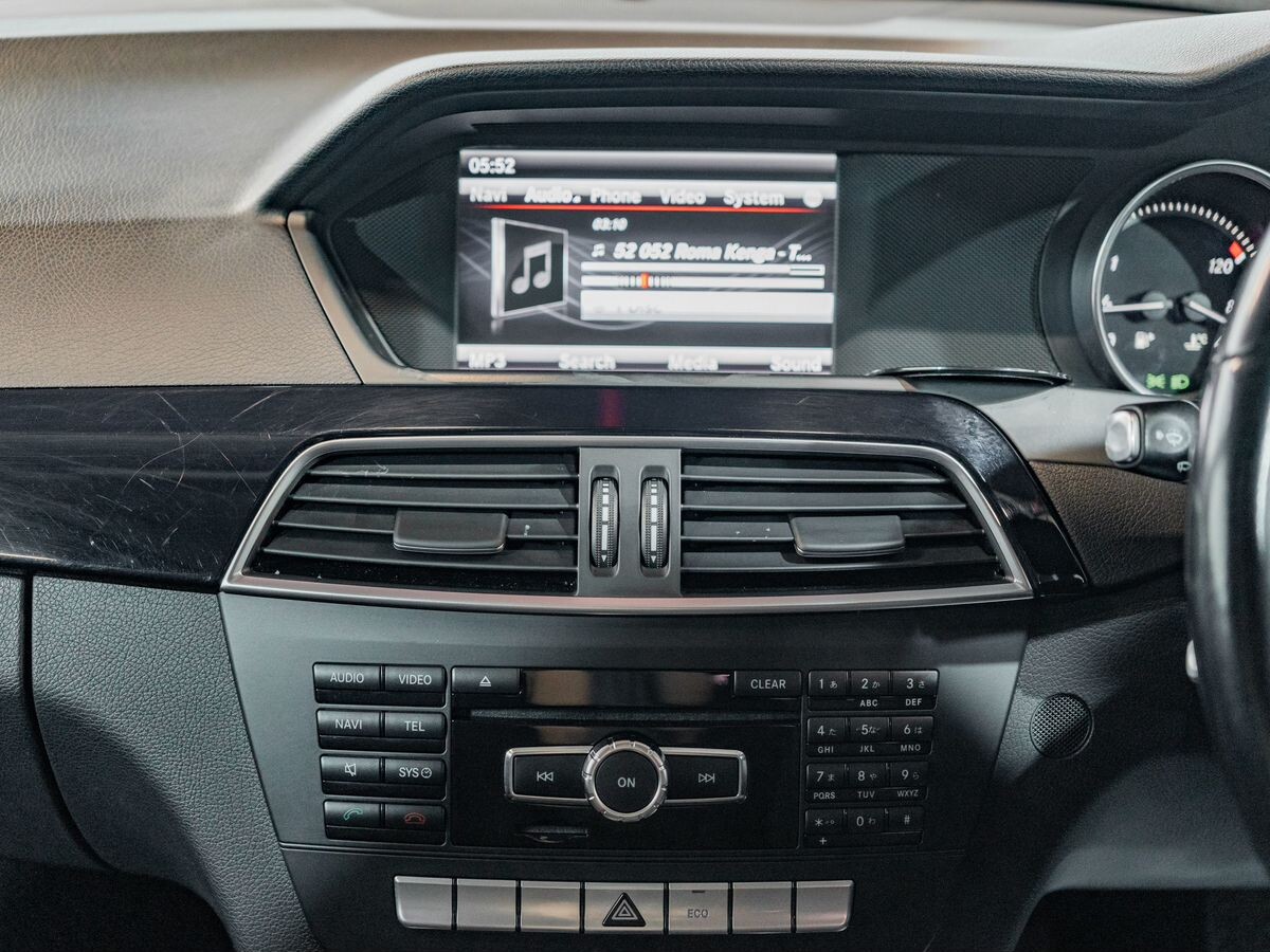 Mercedes-Benz C-Класс 2012 - фото автомобиля