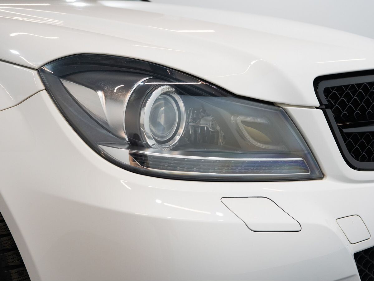 Mercedes-Benz C-Класс 2012 - фото автомобиля