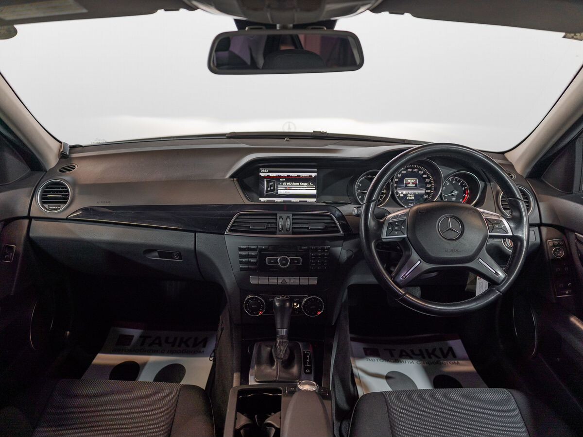 Mercedes-Benz C-Класс 2012 - фото автомобиля