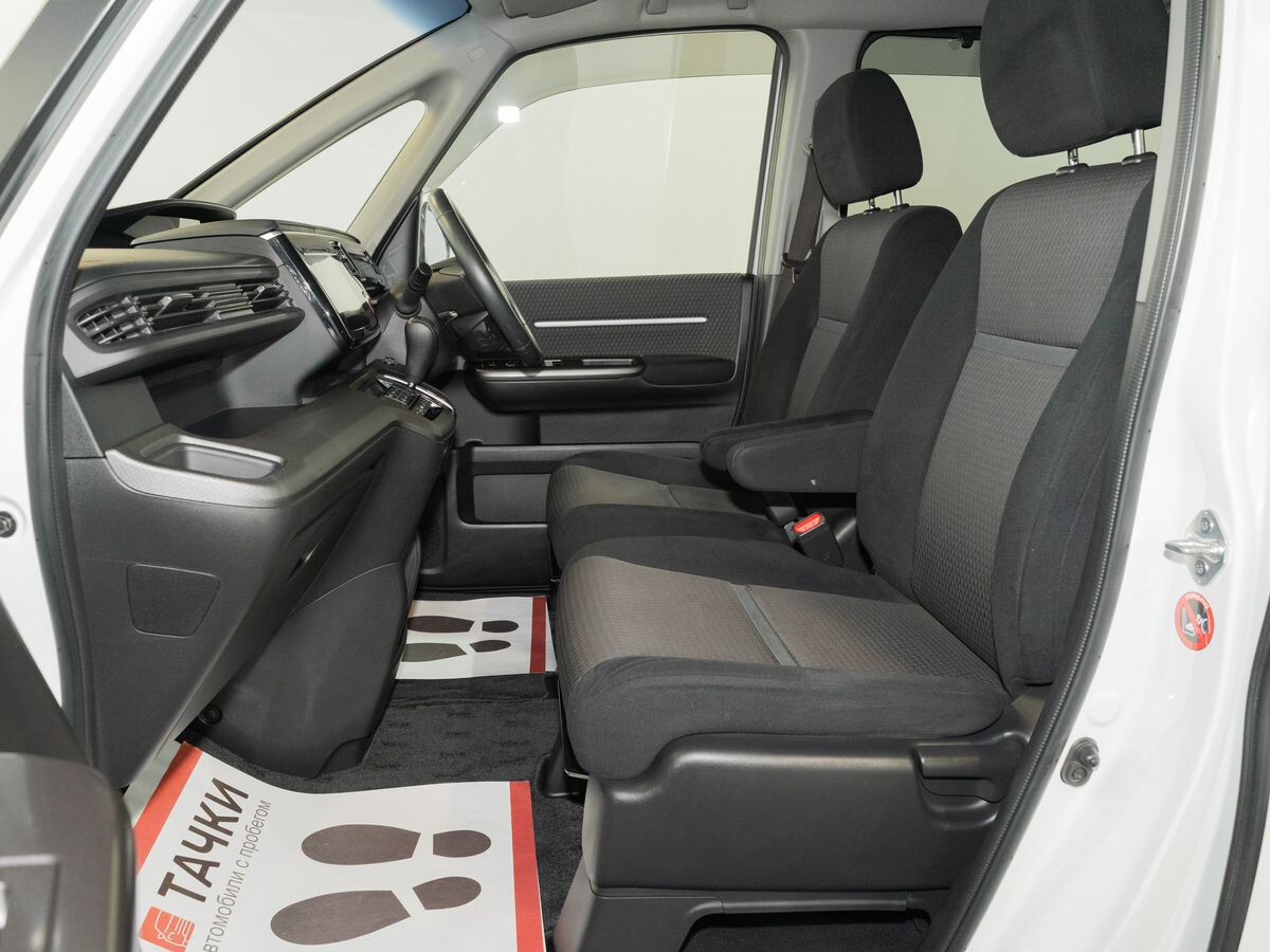 Honda Stepwgn 2016 - фото автомобиля