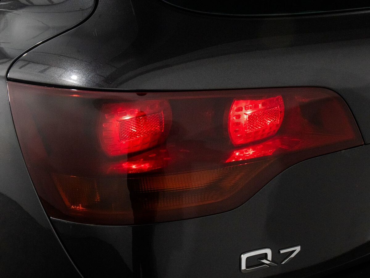 Audi Q7 2006 - фото автомобиля