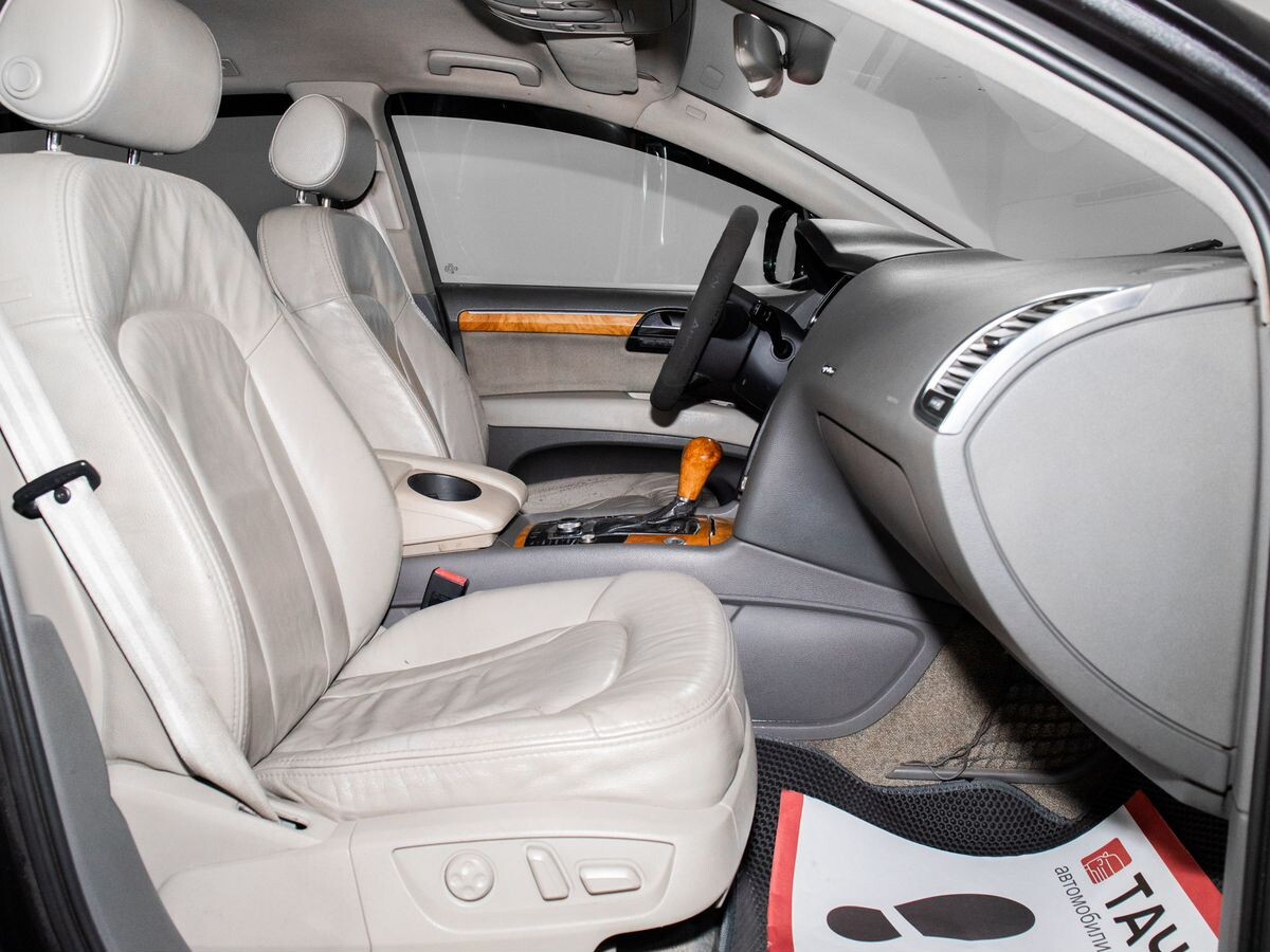 Audi Q7 2006 - фото автомобиля