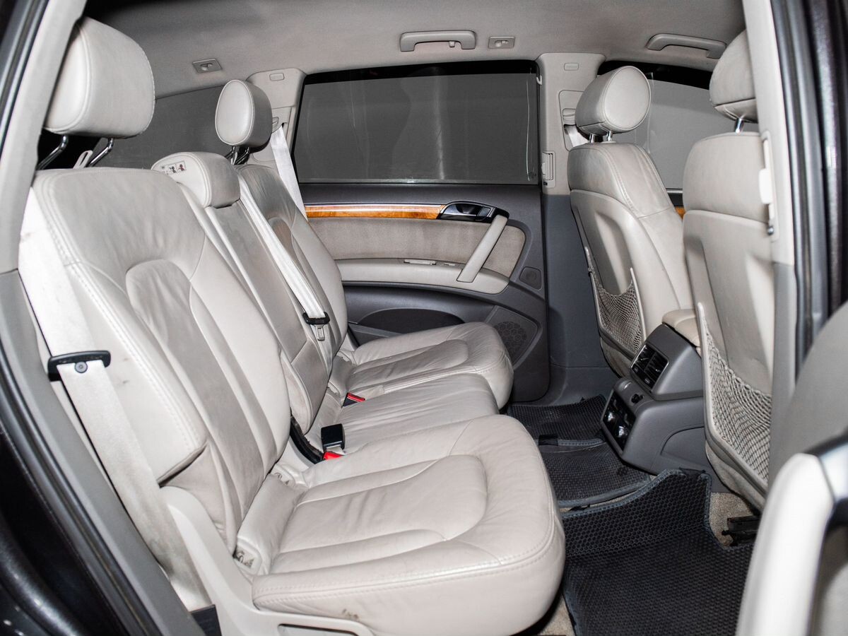 Audi Q7 2006 - фото автомобиля