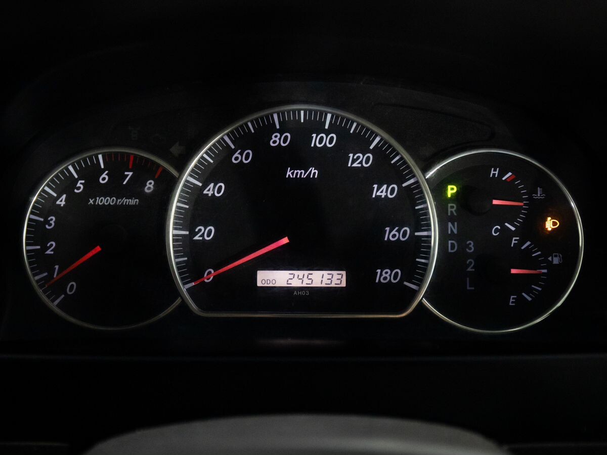 Toyota Alphard 2007 - фото автомобиля