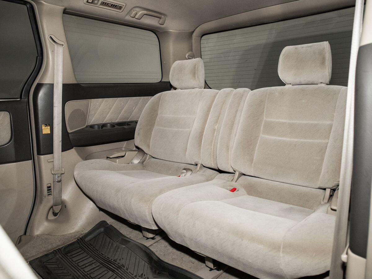 Toyota Alphard 2007 - фото автомобиля