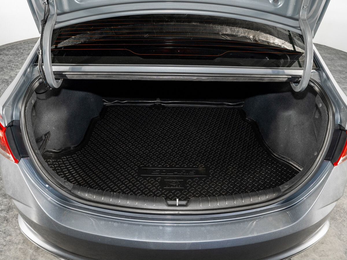 Hyundai Solaris 2020 - фото автомобиля