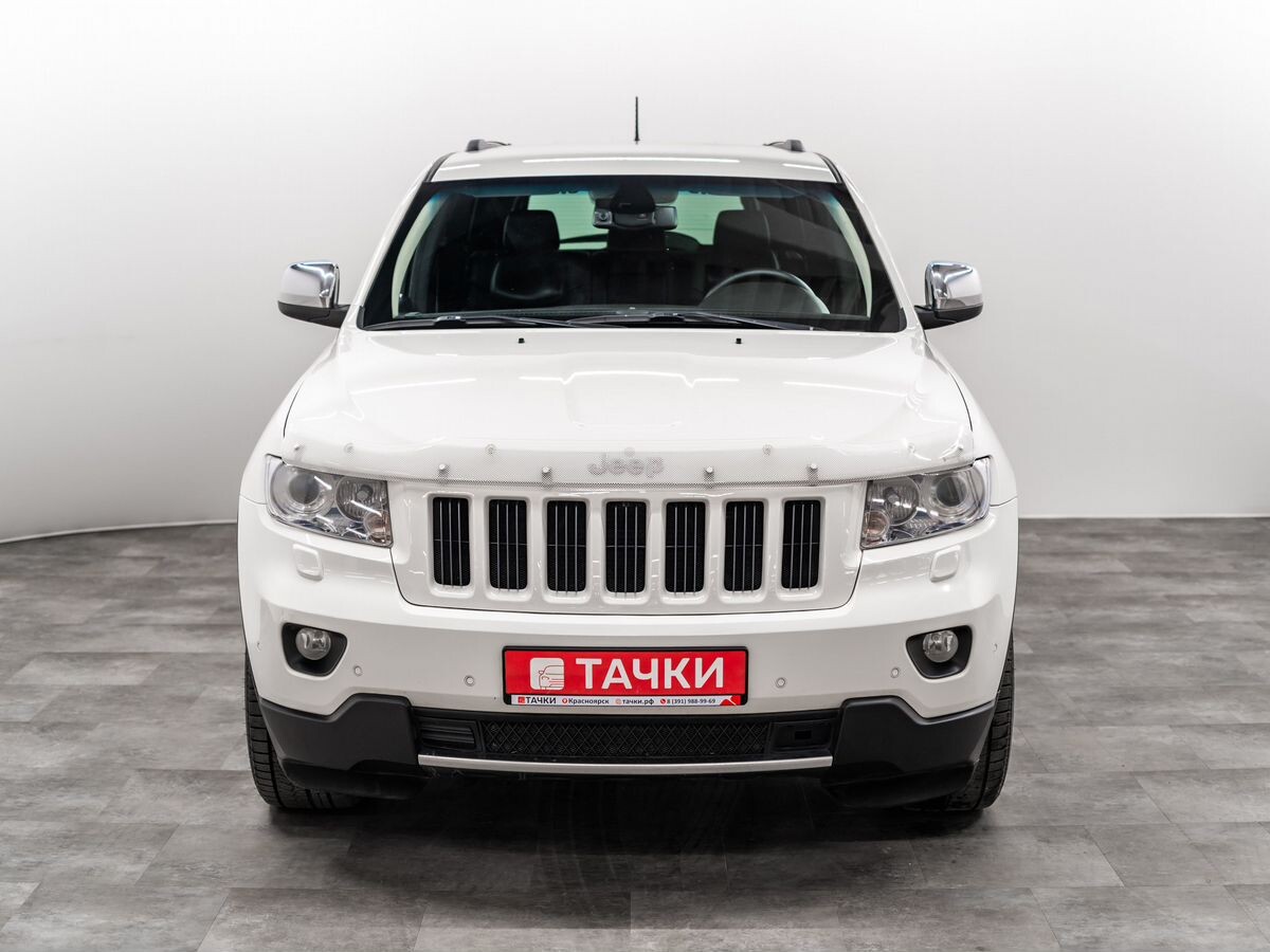 Jeep Grand Cherokee 2011 - фото автомобиля