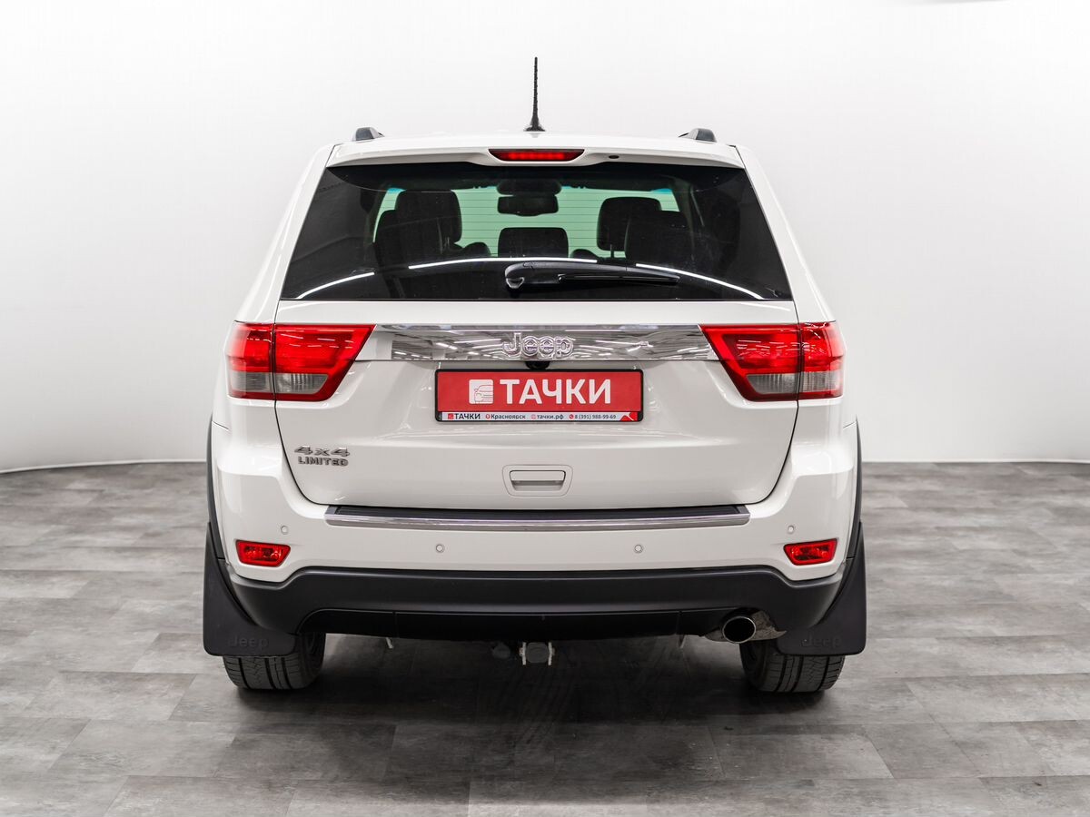 Jeep Grand Cherokee 2011 - фото автомобиля