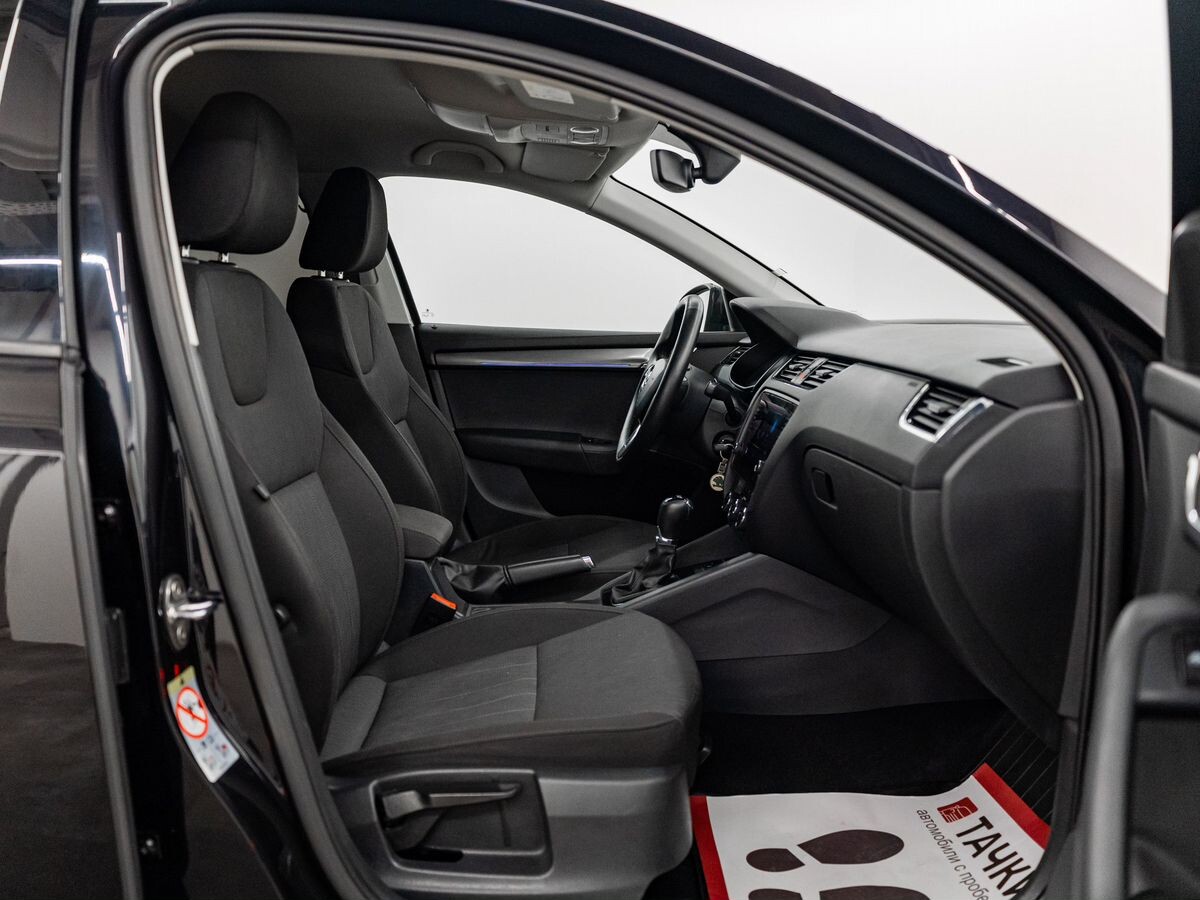 Skoda Octavia 2017 - фото автомобиля