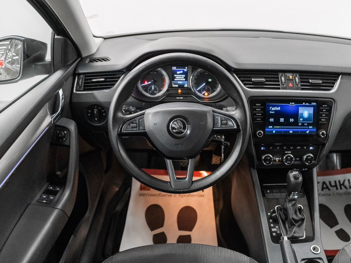 Skoda Octavia 2017 - фото автомобиля