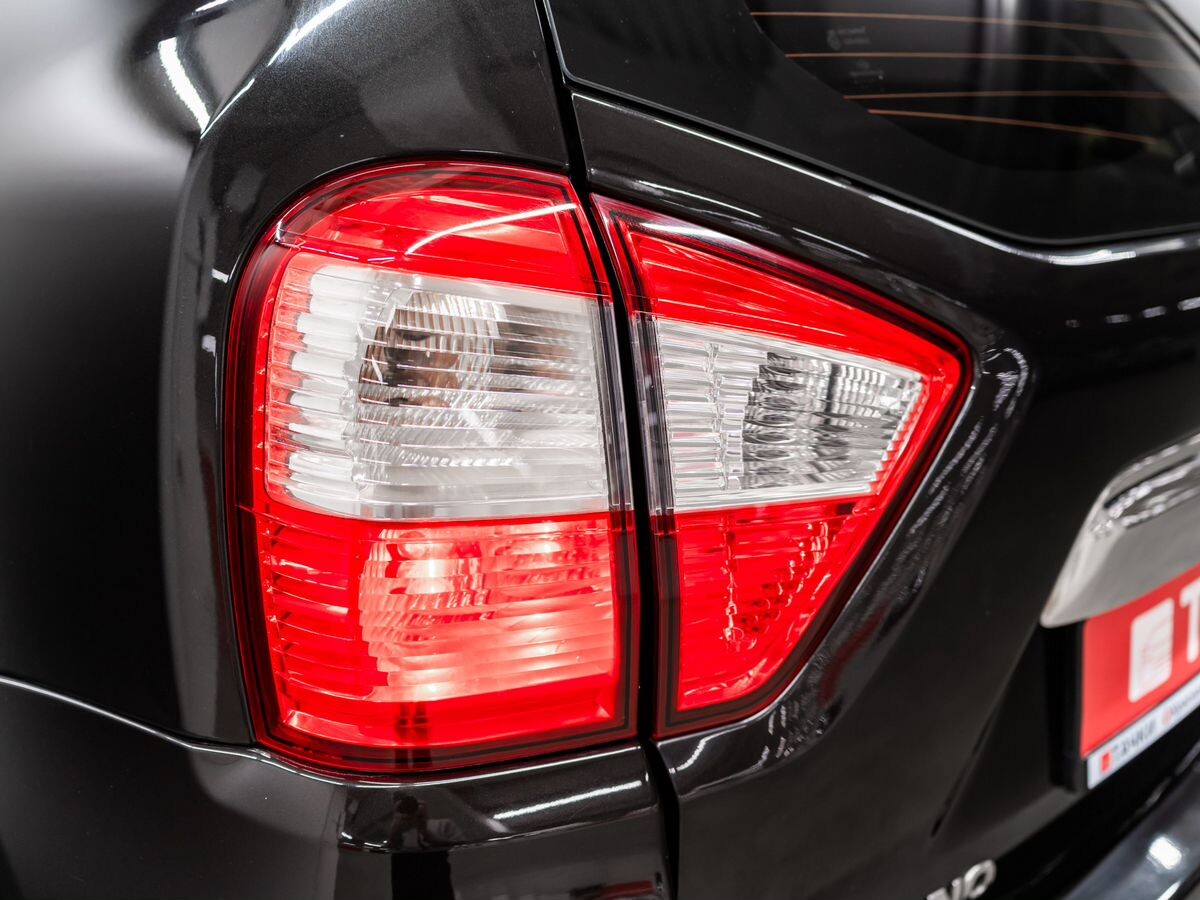 Nissan Terrano 2014 - фото автомобиля