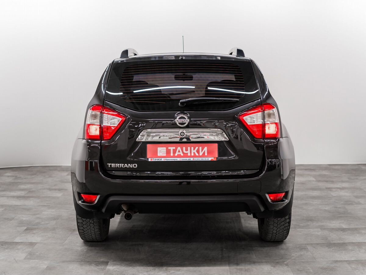 Nissan Terrano 2014 - фото автомобиля