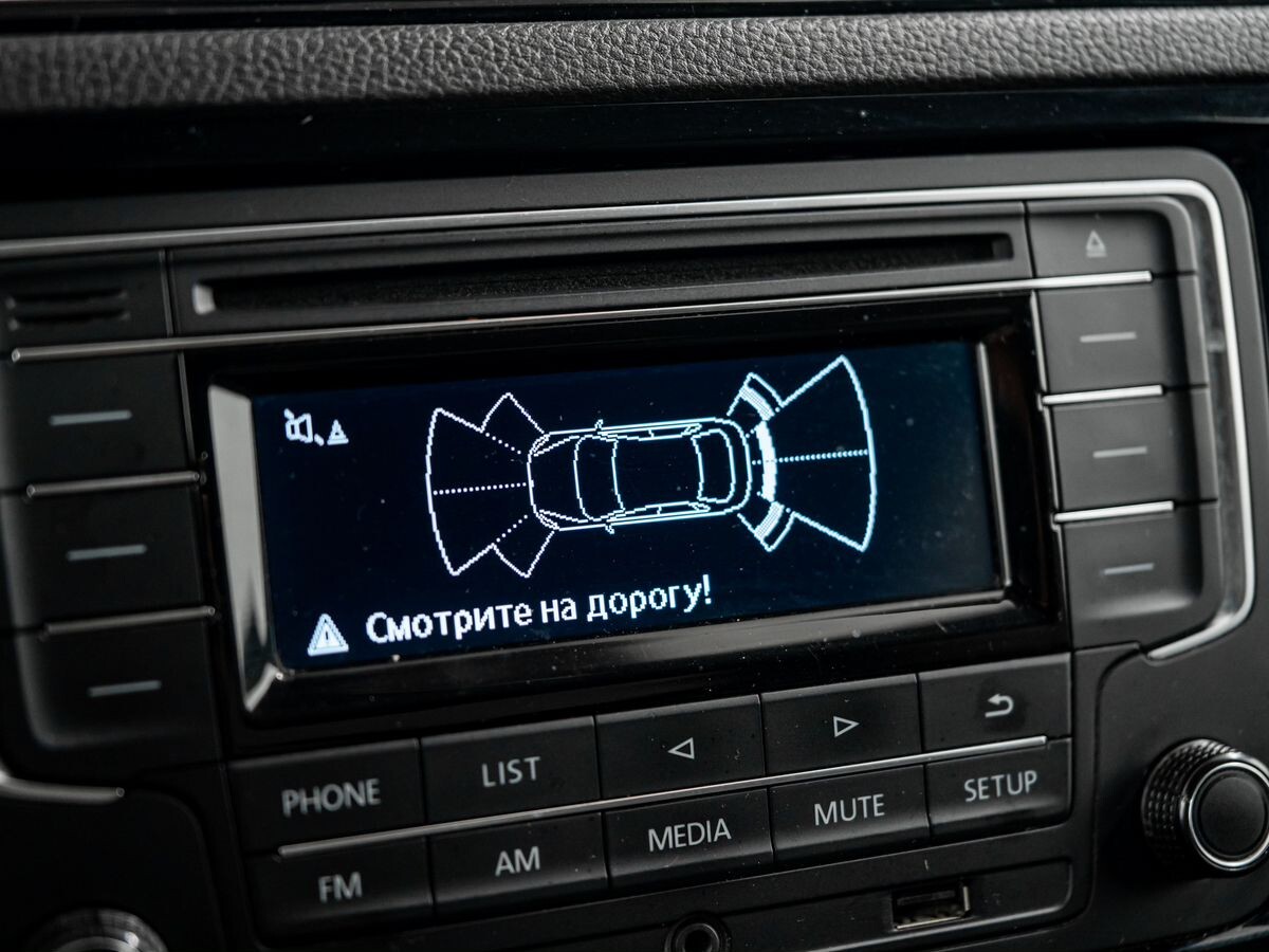 Volkswagen Jetta 2017 - фото автомобиля