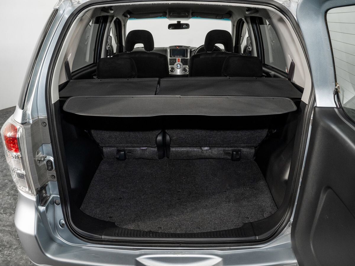 Toyota Rush 2011 - фото автомобиля