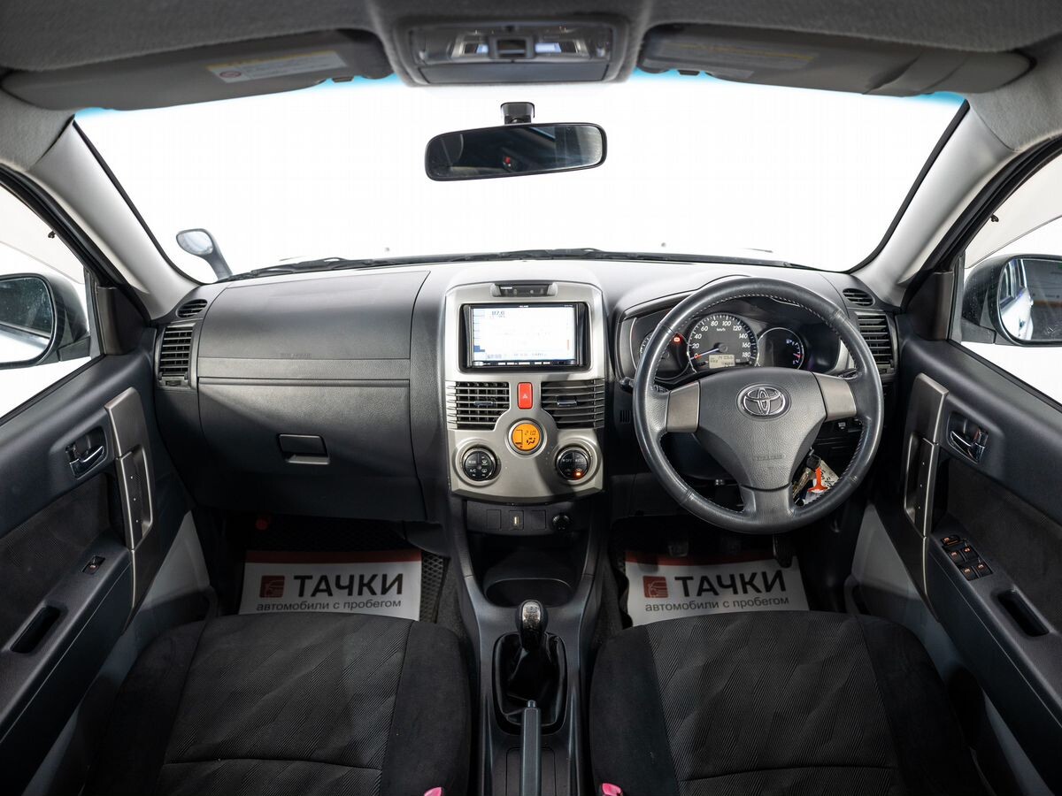 Toyota Rush 2011 - фото автомобиля