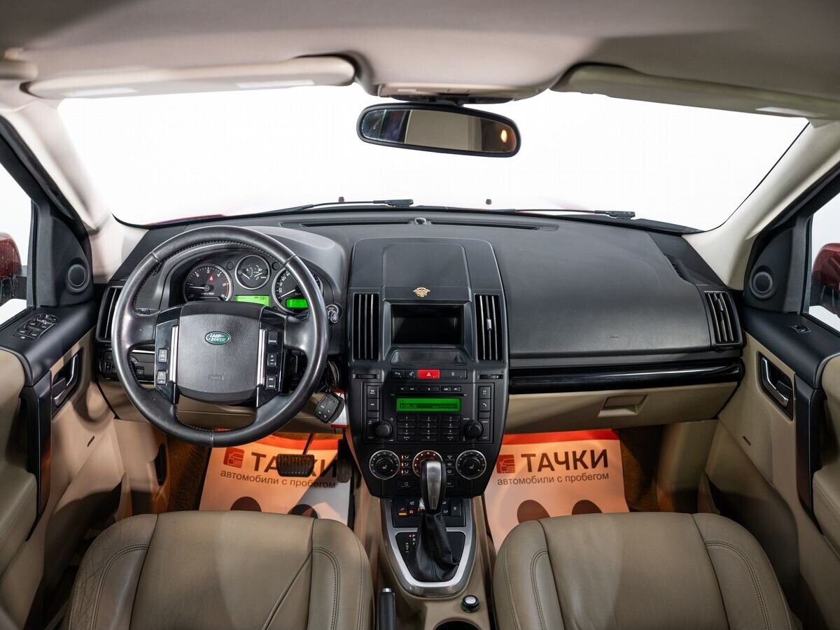 Land Rover Freelander 2010 - фото автомобиля
