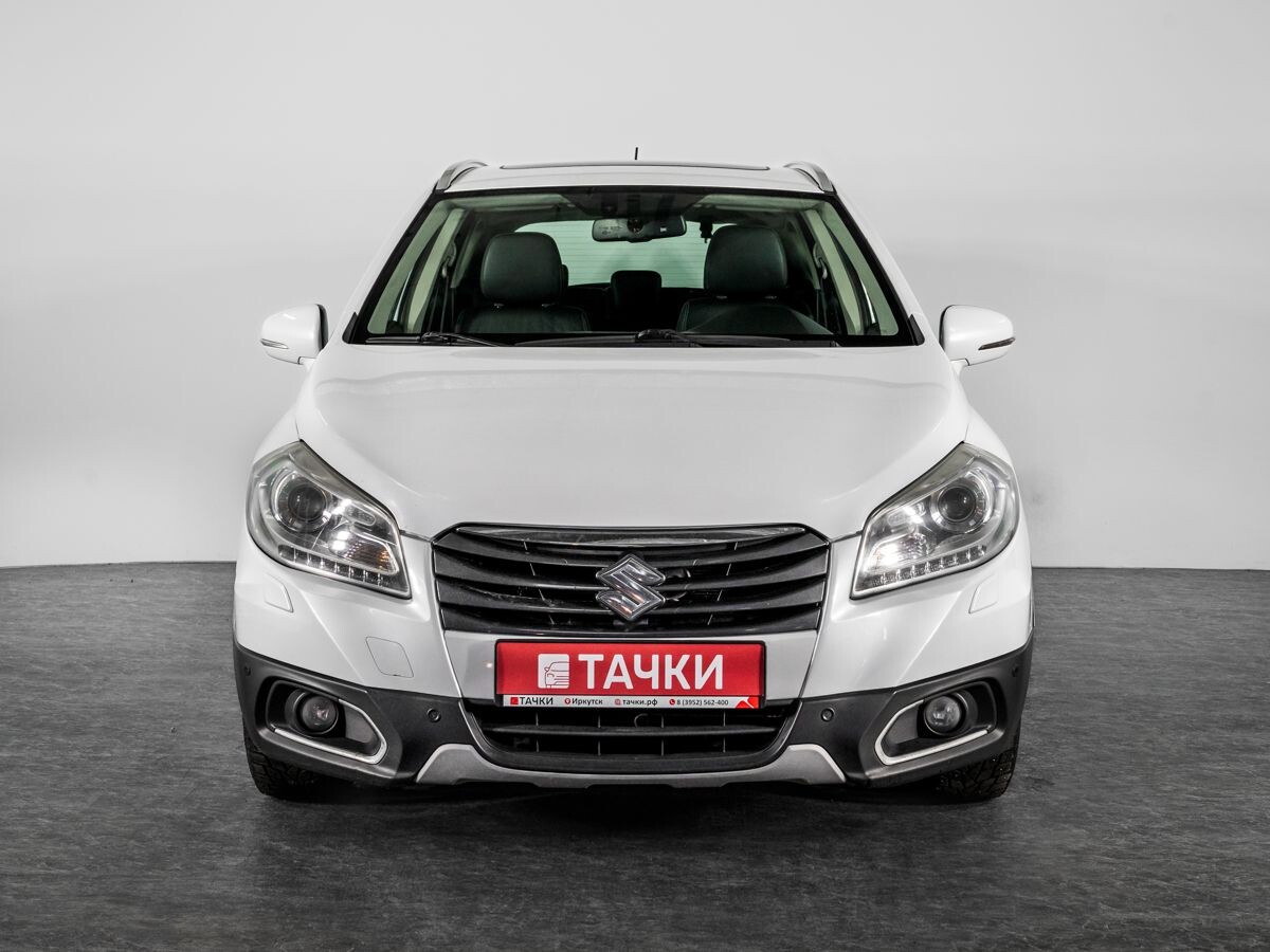 Suzuki SX4 2013 - фото автомобиля